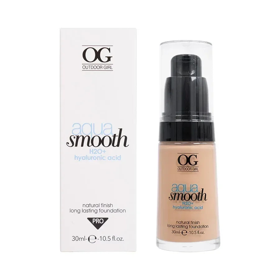 BASE AQUA OG base líquida natural para piel con cobertura media, presentación de 30 ml con ácido hialurónico y acabado natural duradero.